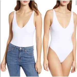 Leith v neck tank bodysuit size s